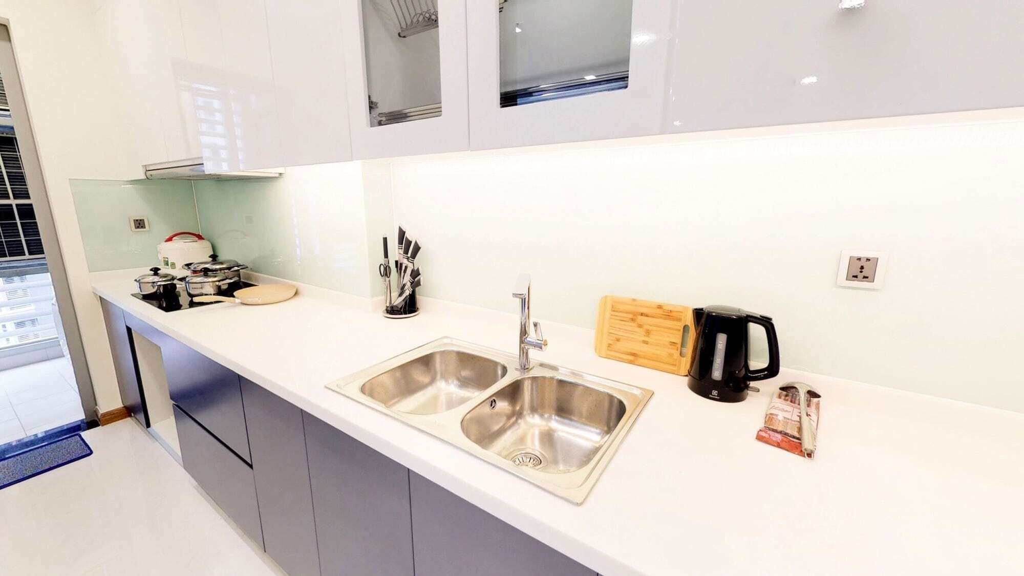 Apartment Liam Service - Vinhomes *