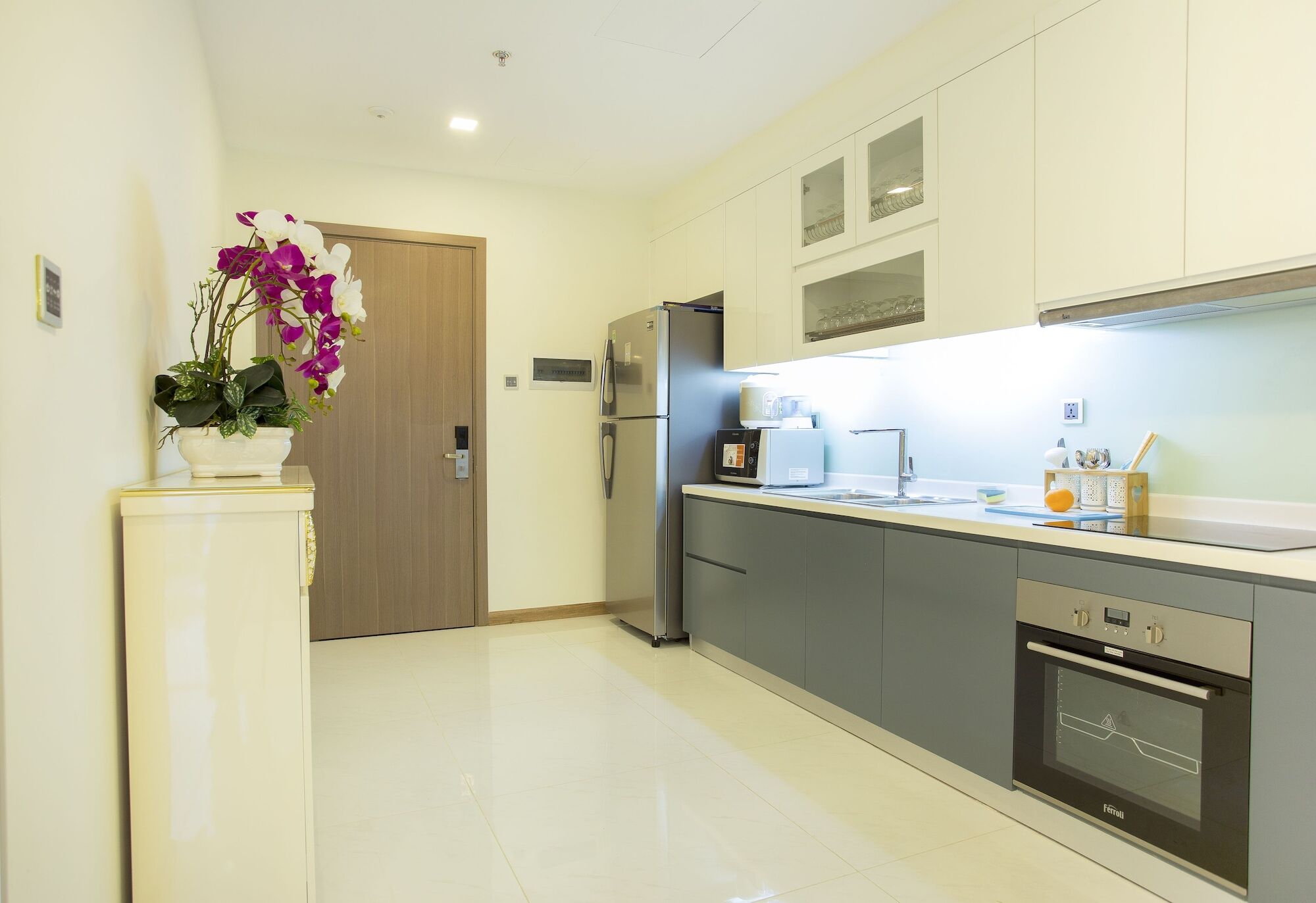 Apartment Liam Service - Vinhomes
