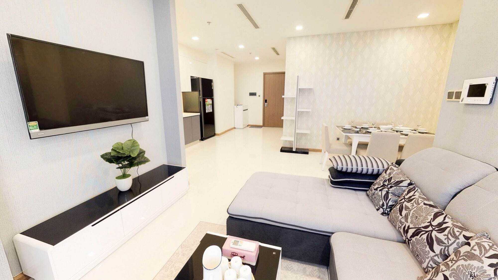Apartment Liam Service - Vinhomes *