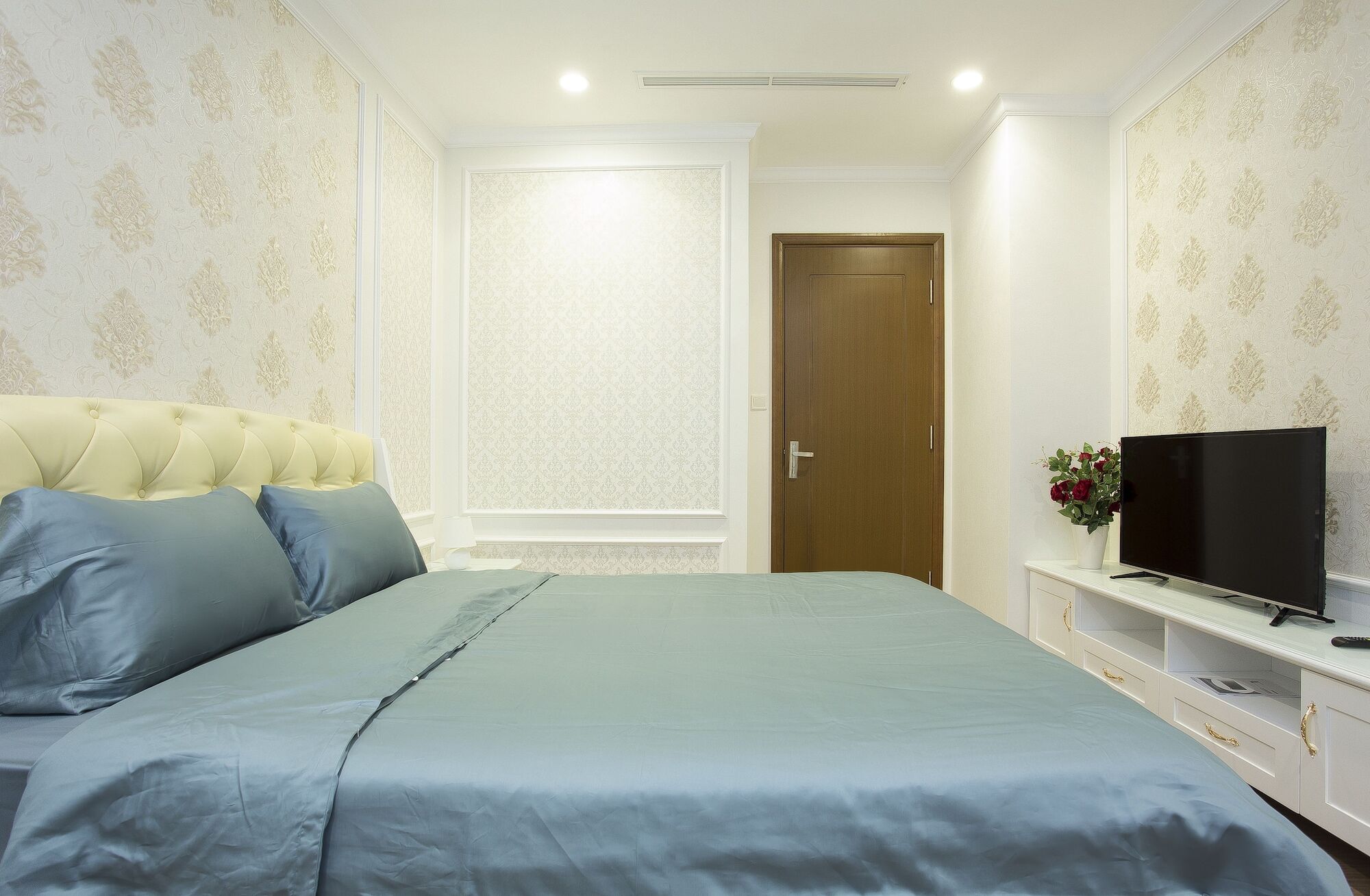 Apartment Liam Service - Vinhomes Ho Chi Minh City